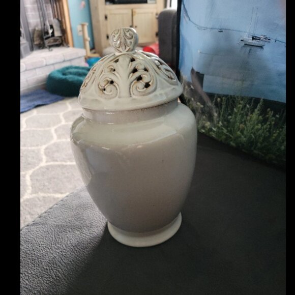 Other - Decorative glazed jar and lid